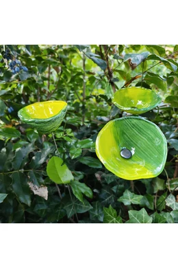 Közepes méretű üveg kála virág kültérre sárga-világoszöld színben 43 cm -es rozsdamentes acélszáron