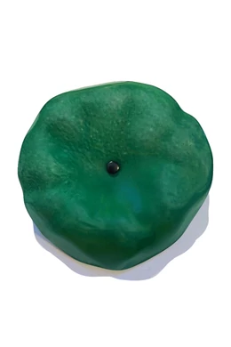 Közepes méretű üveg tölcsér virág kültérre zöld színben 50 cm -es rozsdamentes acélszáron