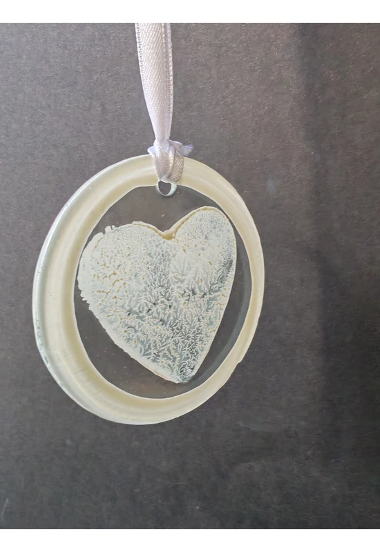 White hand-painted heart-shaped glass ornament