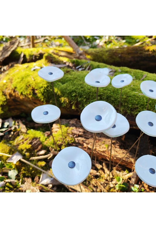 Kis méretű kerek üveg virág kültérre fehér színben 43 cm -es rozsdamentes acélszáron