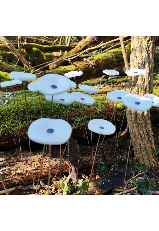 Kis méretű kerek üveg virág kültérre fehér színben 43 cm -es rozsdamentes acélszáron