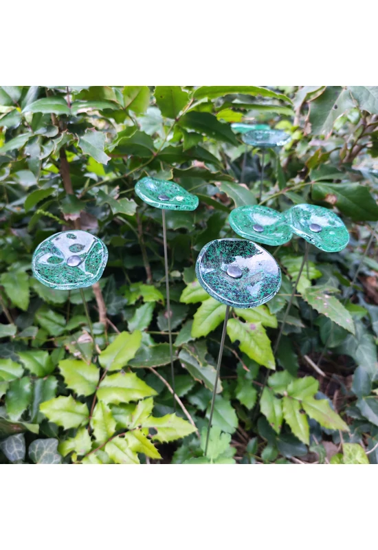 Kis méretű kerek üveg virág kültérre transzparens- zöld-fekete színben 43 cm -es rozsdamentes acélszáron