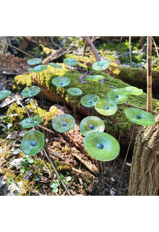 Kis méretű kerek üveg virág kültérre transzparens- almazöld színben 43 cm -es rozsdamentes acélszáron
