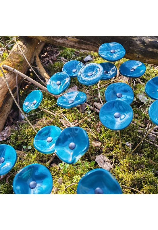 Kis méretű kerek üveg virág kültérre türkiz színben 43 cm -es rozsdamentes acélszáron