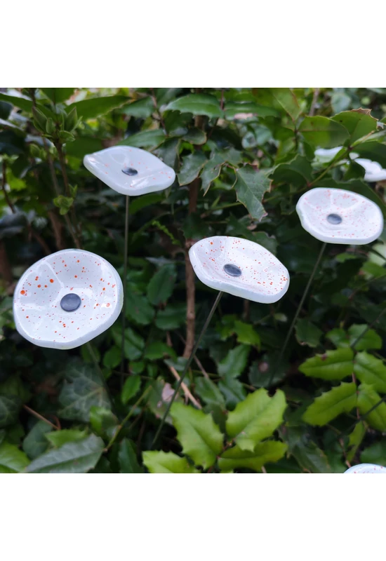 Kis méretű kerek üveg virág kültérre fehér-narancs színben 43 cm -es rozsdamentes acélszáron