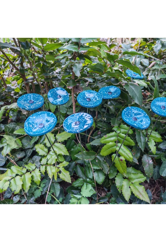 Kis méretű kerek üveg virág kültérre akvamarin-fehér színben 43 cm -es rozsdamentes acélszáron