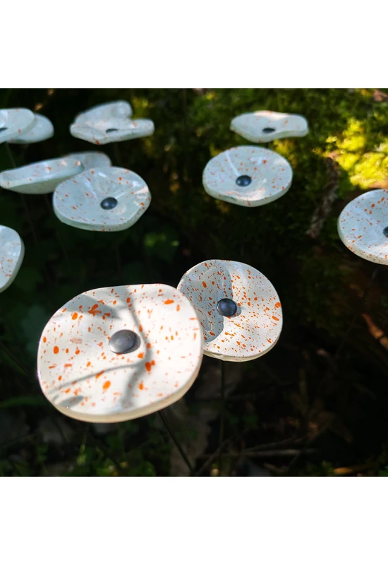 Kis méretű kerek üveg virág kültérre fehér-narancs színben