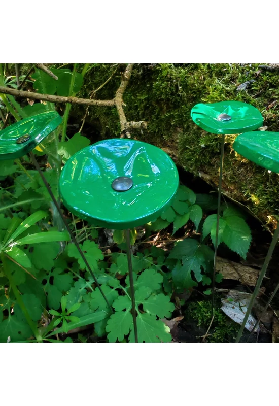 Kis méretű kerek üveg virág kültérre zöld színben