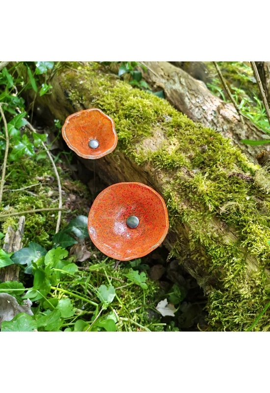 Közepes méretű üveg kála virág kültérre transzparens, narancssárga, piros színben