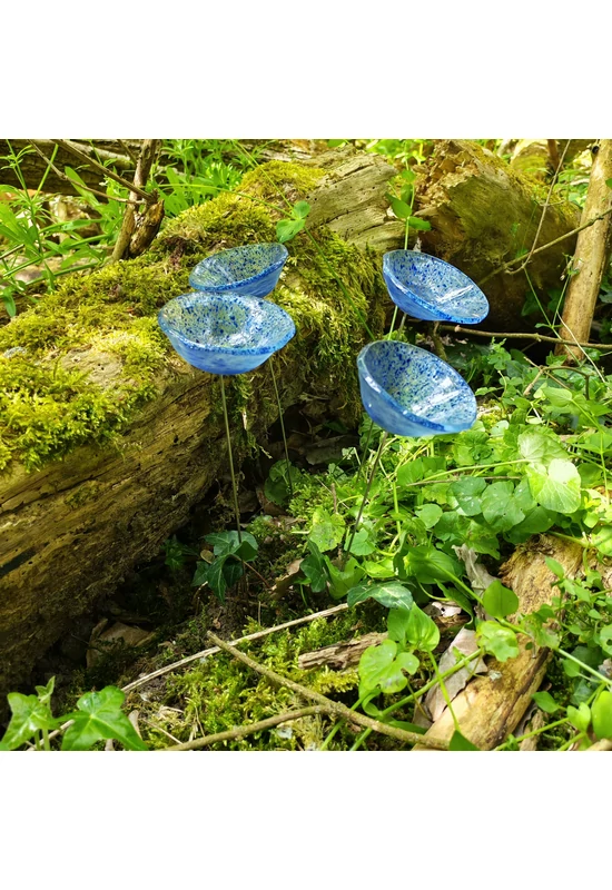 Közepes méretű üveg kála virág kültérre transzparens-sötétkék színben