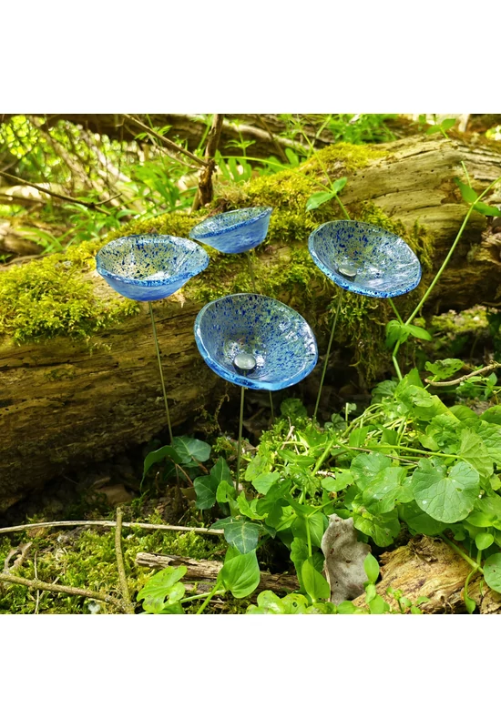 Közepes méretű üveg kála virág kültérre transzparens-sötétkék színben