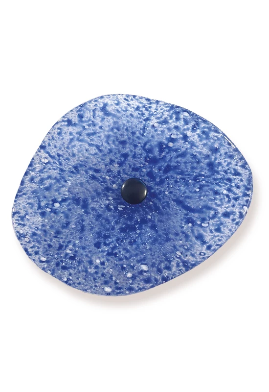 Transparent basic color oval glass flower with light blue-dark blue dots, for outdoor use, on a 43 cm steel stem