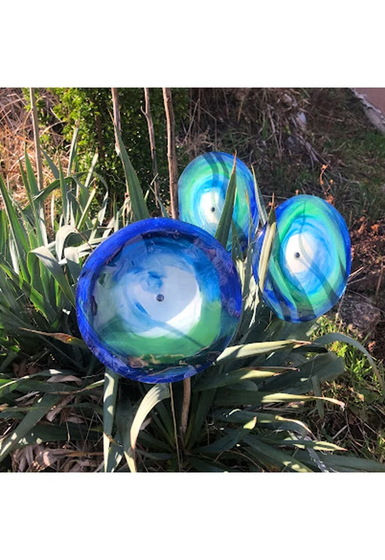 Large size glass flower for outdoor use in dark blue-green colour with 1 meter stainless steel stem
