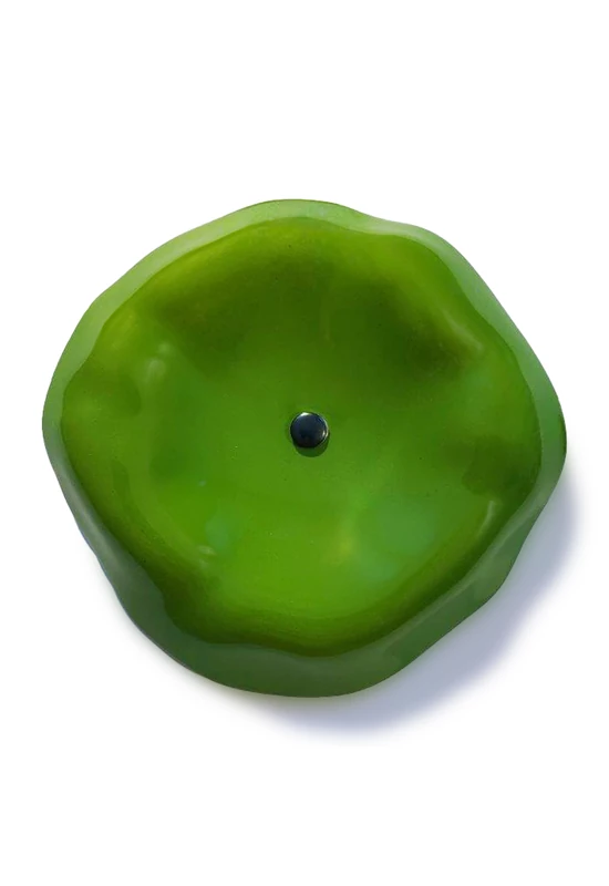 Medium size funnel shaped glass flower for outdoor use in applegreen colour with 50 cm stainless steel stem