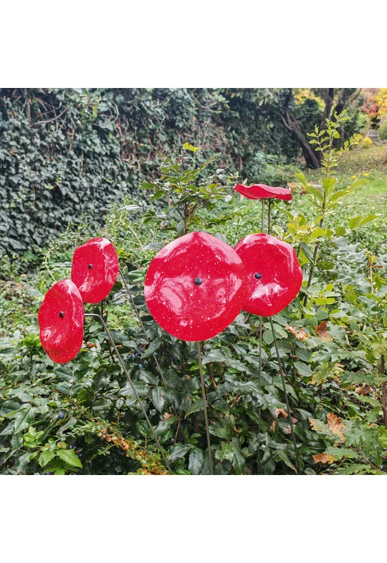 Közepes méretű üveg tölcsér virág kültérre piros- fehér színben 100 cm -es rozsdamentes acélszáron