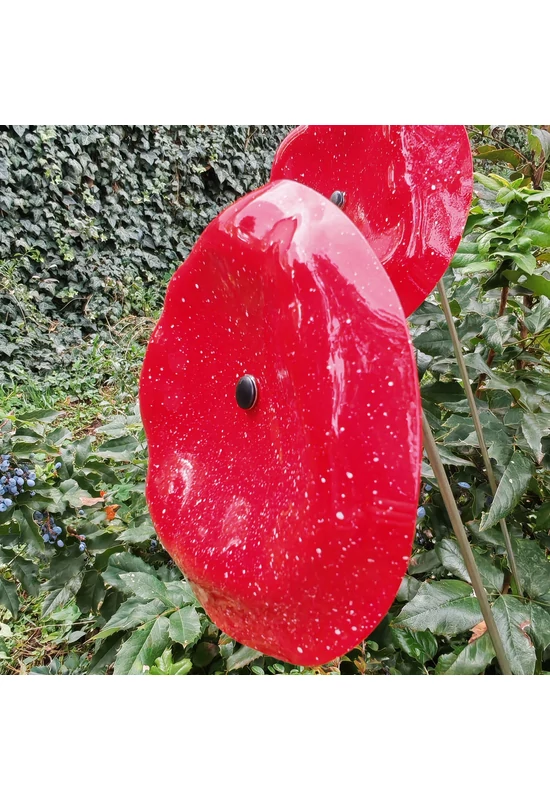 Közepes méretű üveg tölcsér virág kültérre piros- fehér színben 100 cm -es rozsdamentes acélszáron