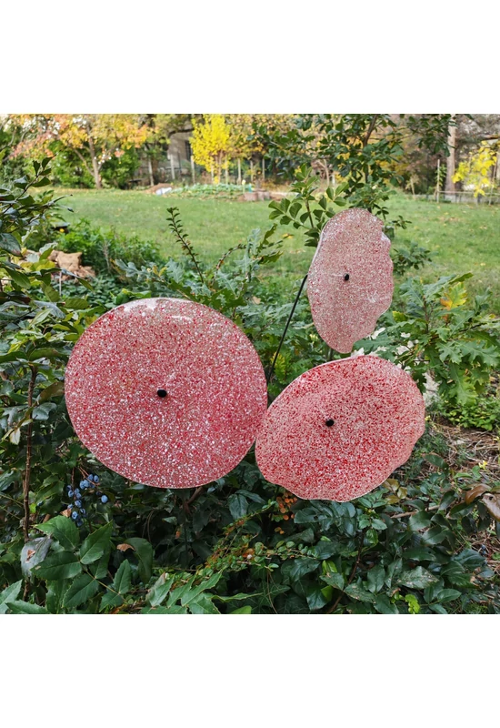 Nagy méretű 18 cm átmérőjű üveg virág kültérre transzparens- fehér-piros színben 100 cm -es rozsdamentes acélszáron