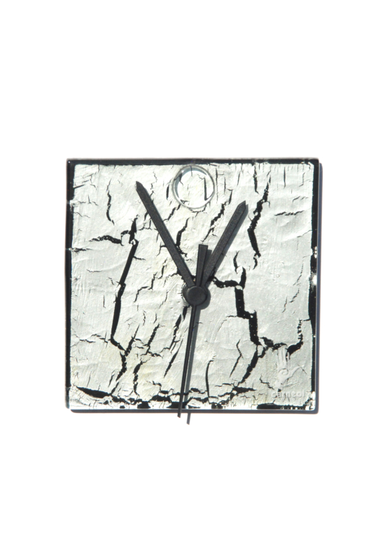 Crackled ezüst falióra 13x13 cm
