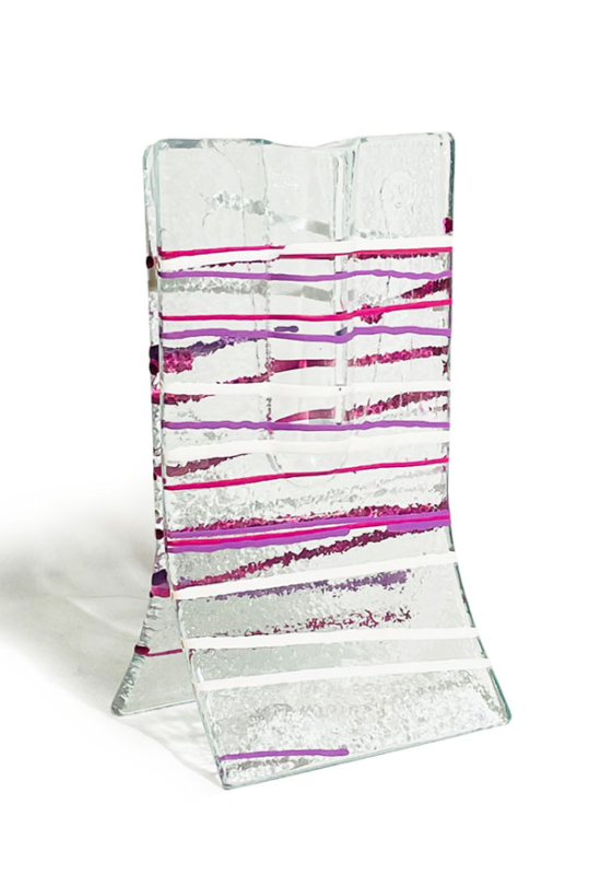Transzparens alapú fehér-fuxia csíkos mintájú kis váza 8x13 cm-es méretben